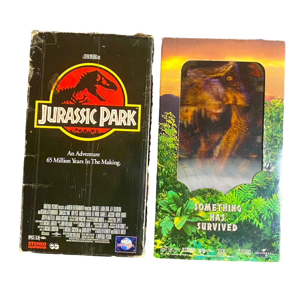 Collectible Jurassic Park and Jurassic Park The Lost World in VHS Tape Bundle